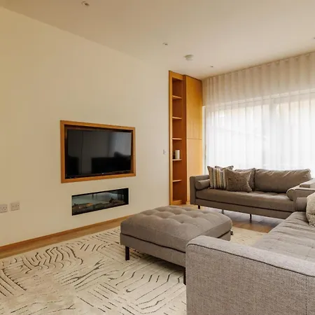 Guestready - Modern Haven With Garden In Appartement Dublin